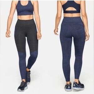 Outdoor Voices TechSweat two tone 7/8‎ legging blue grey women’s M
